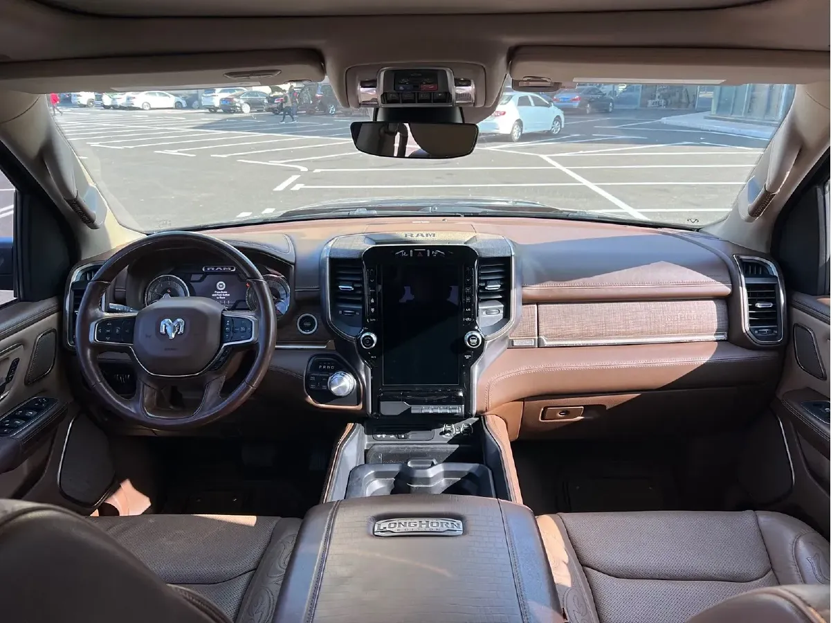 2011 RAM Trucks 5.7L 395HP V8 5AT,autocango,china used car exporter,china ev exporter,chinese used car exporter,chinese used ev exporter