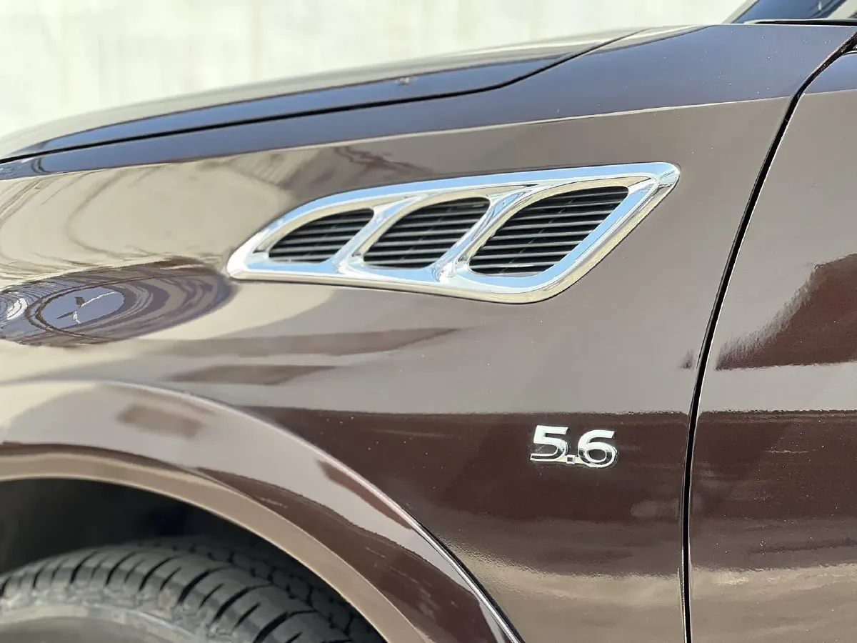 2016 Infiniti QX80 5.6L 398HP V8 7AT,autocango,china used car exporter,china ev exporter,chinese used car exporter,chinese used ev exporter