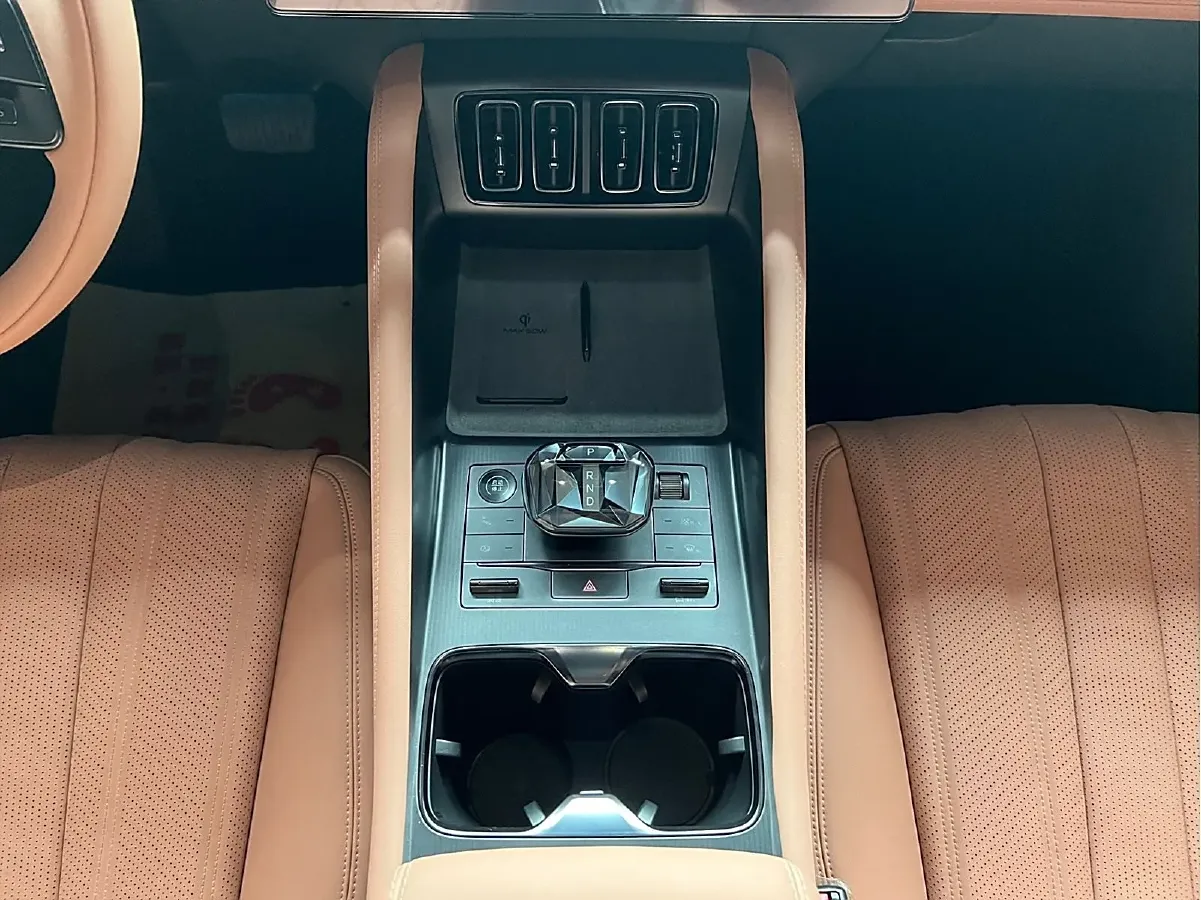 2024 BYD SongL EV BEV 71.8KWH,autocango,china used car exporter,china ev exporter,chinese used car exporter,chinese used ev exporter