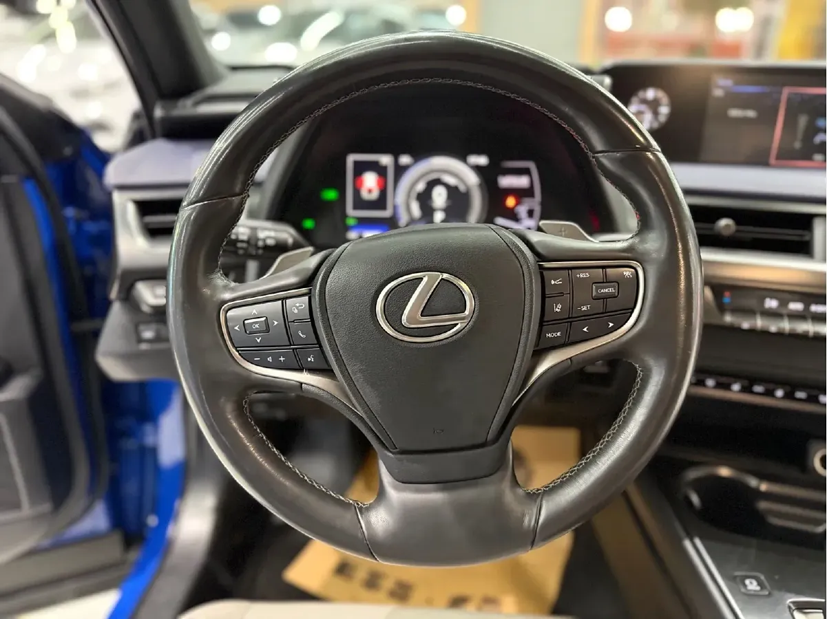 2020 Lexus UX BEV 54.35KWH,autocango,china used car exporter,china ev exporter,chinese used car exporter,chinese used ev exporter