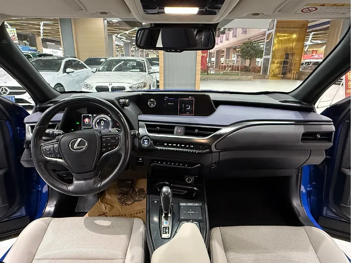 2020 Lexus UX BEV 54.35KWH,autocango,china used car exporter,china ev exporter,chinese used car exporter,chinese used ev exporter