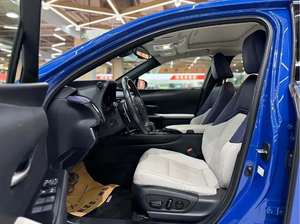 2020 Lexus UX BEV 54.35KWH,autocango,china used car exporter,china ev exporter,chinese used car exporter,chinese used ev exporter