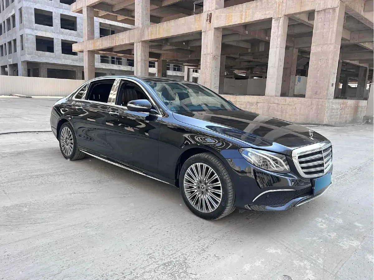 2018 Mercedes-Benz E Class 2.0T 184HP L4 9AT