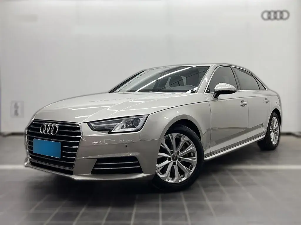 2017 Audi A4L 2.0T 190HP L4 7DCT