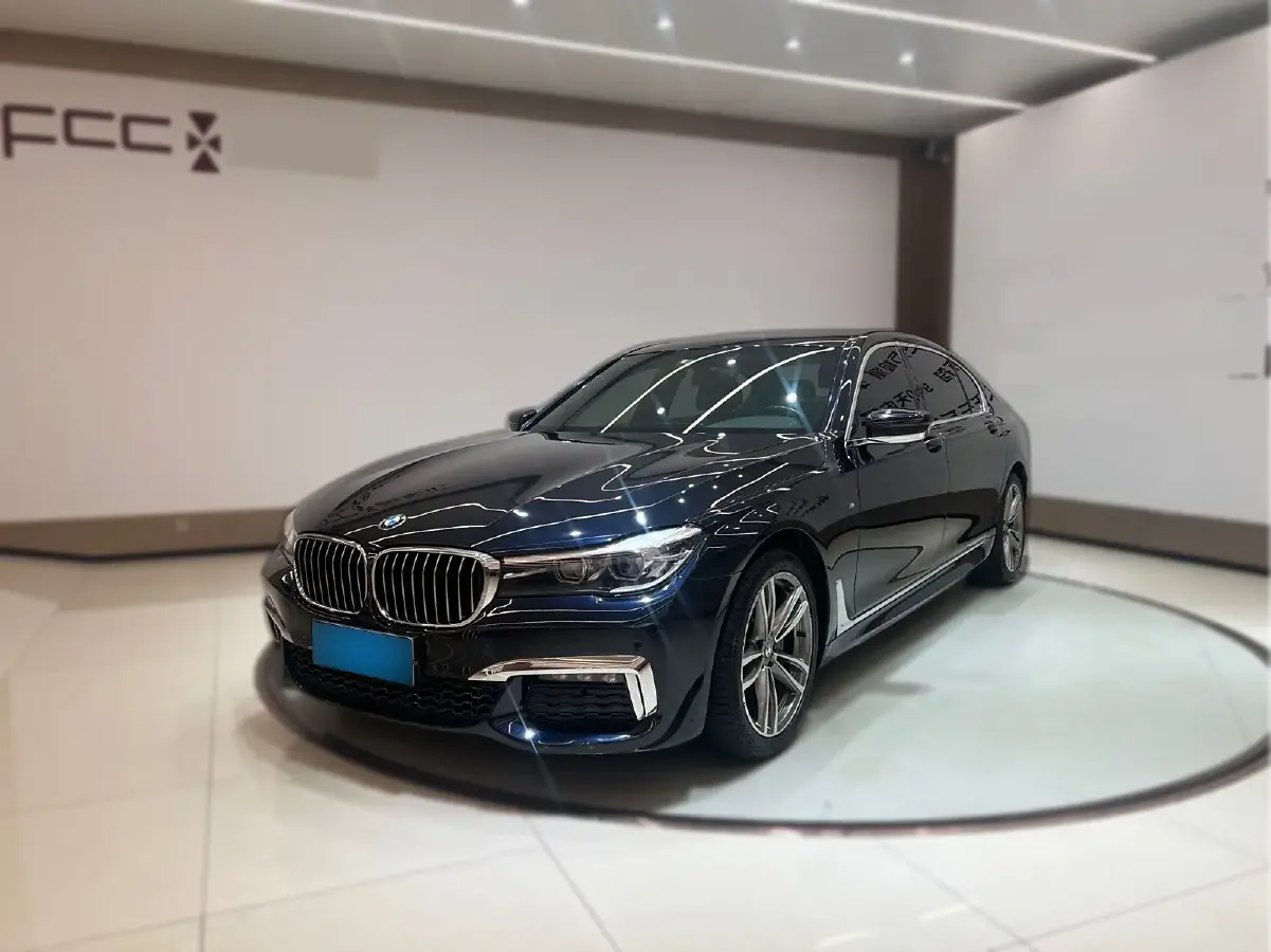 2018 BMW 7 Series 2.0T 258HP L4 8AT