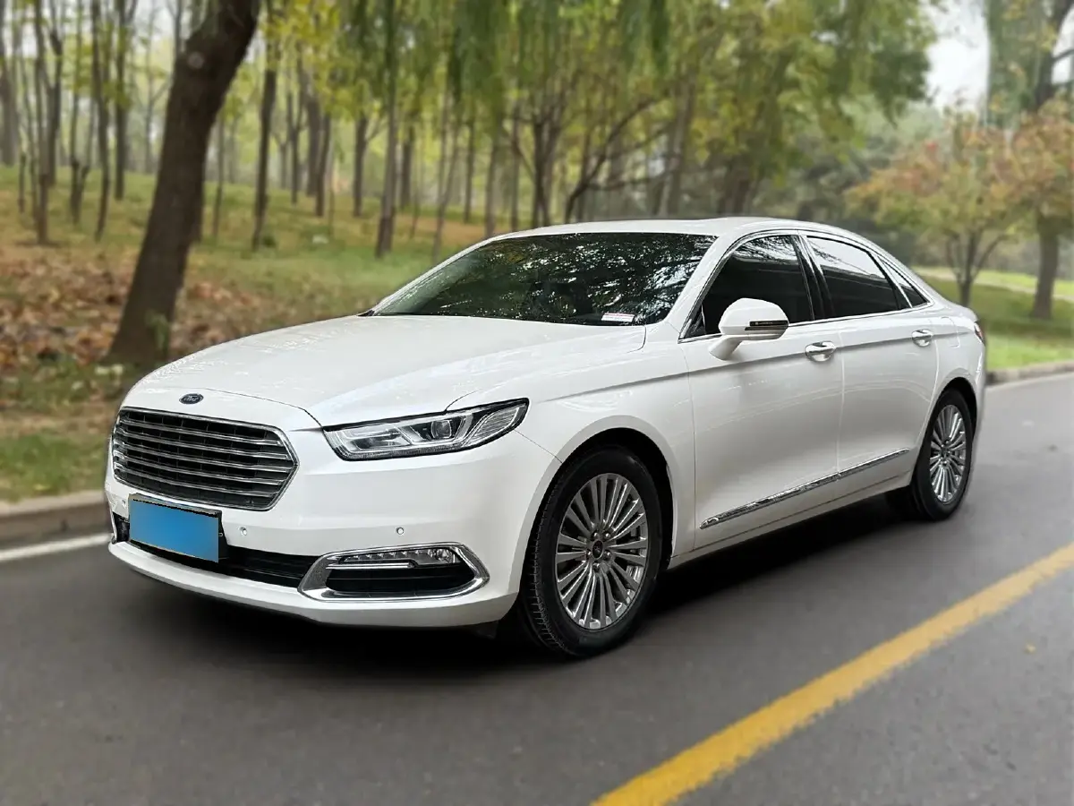 2017 Ford Taurus 2.0T 245HP L4 6AT