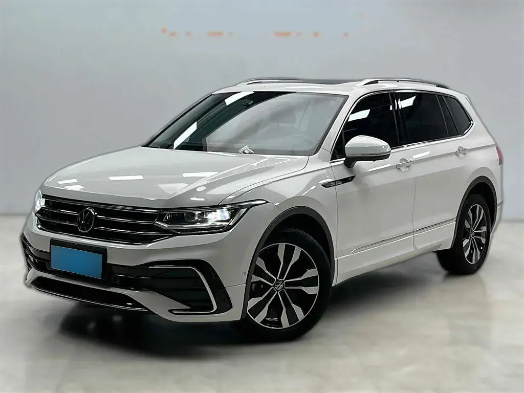 2022 Volkswagen Tiguan L 2.0T 220HP L4 7DCT