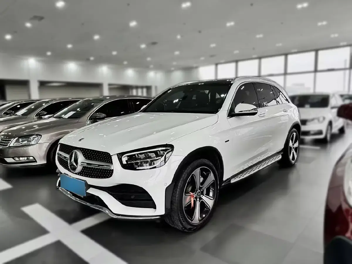 2022 Mercedes-Benz GLC Class 2.0T 258HP L4 9AT
