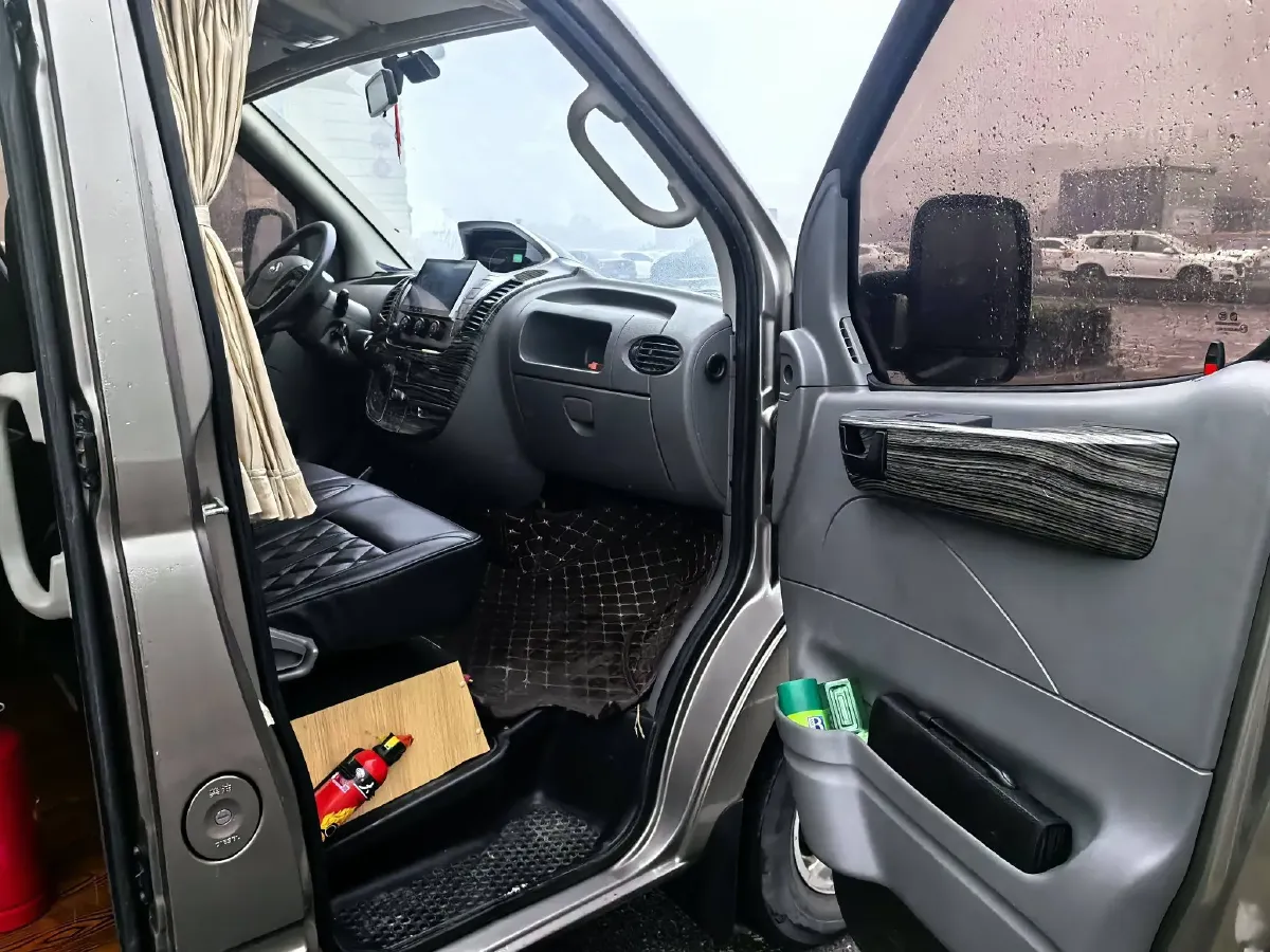 2019 MAXUS V80 RV,autocango,china used car exporter,china ev exporter,chinese used car exporter,chinese used ev exporter