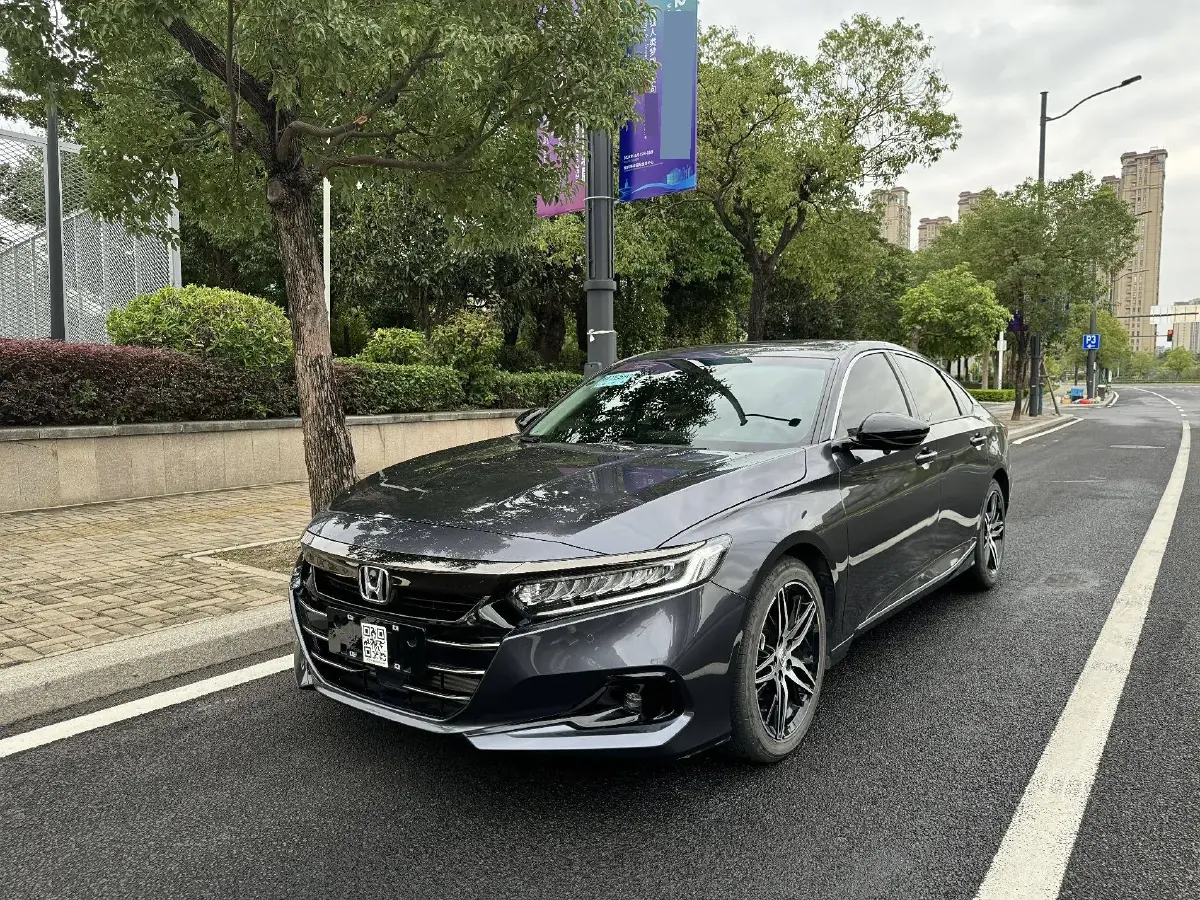 2022 Honda Accord 1.5T 194HP L4 CVT