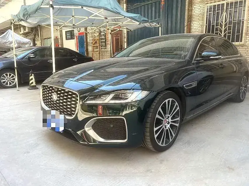 2023 Jaguar XFL 2.0T 250HP L4 8AT