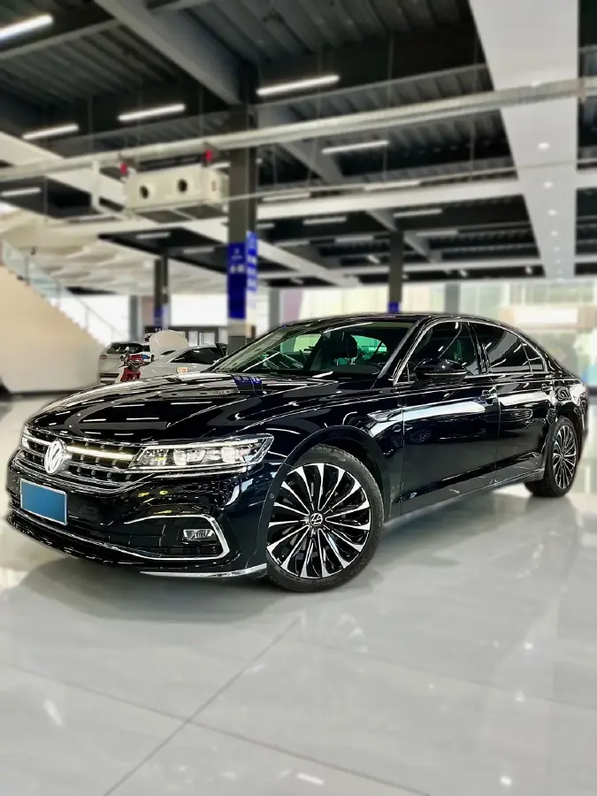 2021 Volkswagen Phideon 2.0T 224HP L4 7DCT