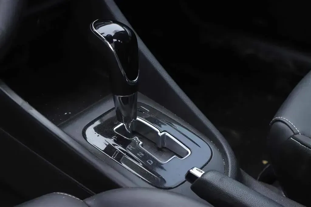 2019 ChangAn Alsvin 1.5L 107HP L4 5DCT,autocango,china used car exporter,china ev exporter,chinese used car exporter,chinese used ev exporter