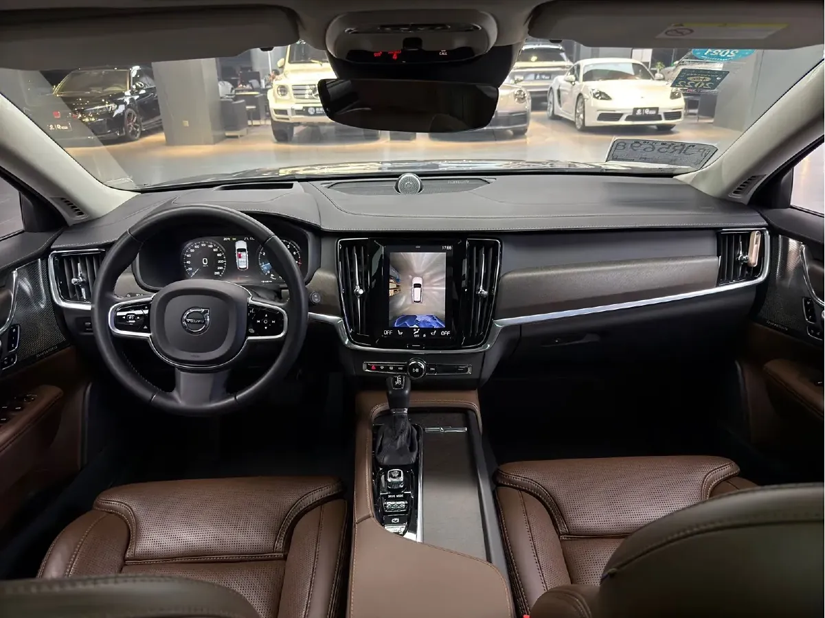 2020 Volvo V90 2.0T 254HP L4 8AT,autocango,china used car exporter,china ev exporter,chinese used car exporter,chinese used ev exporter