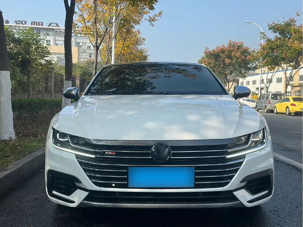 2019 Volkswagen CC 2.0T 186HP L4 7DCT