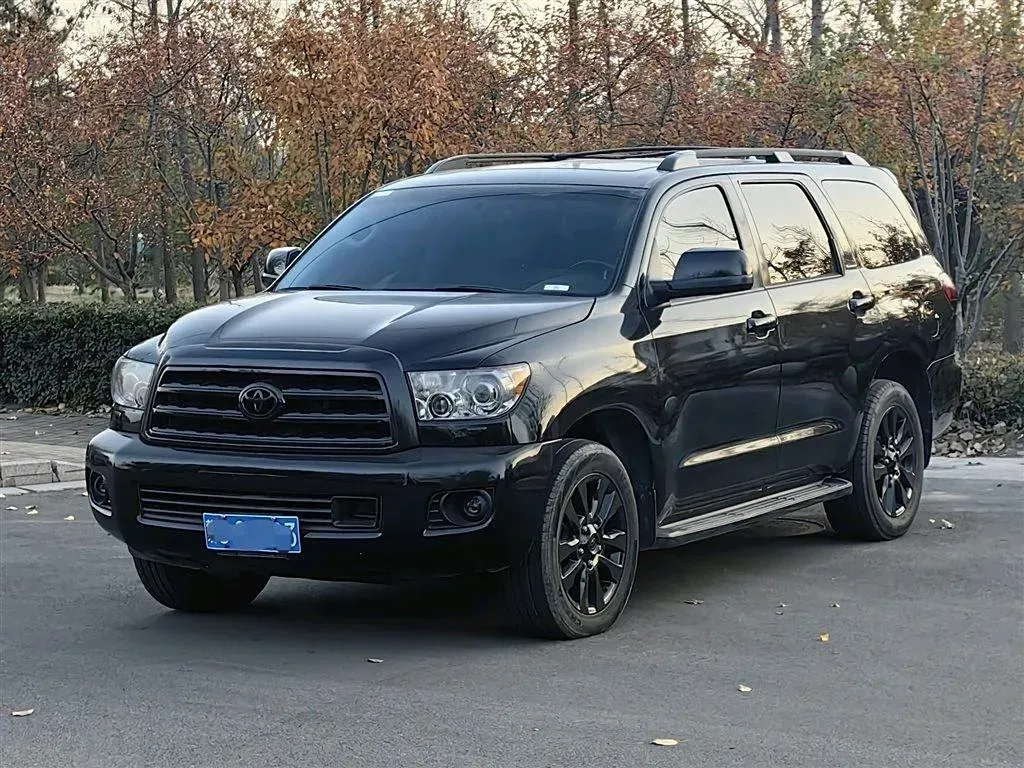 2010 Toyota Sequoia 5.7L 386HP V8 6AT,autocango,china used car exporter,china ev exporter,chinese used car exporter,chinese used ev exporter