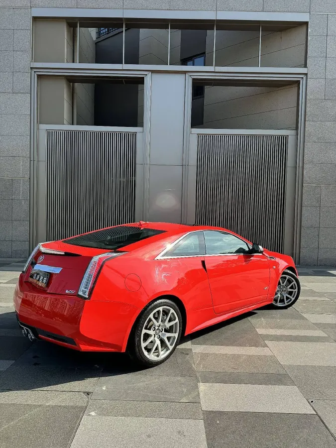 2012 Cadillac CTS 6.2T 564HP V8 6AT,autocango,china used car exporter,china ev exporter,chinese used car exporter,chinese used ev exporter