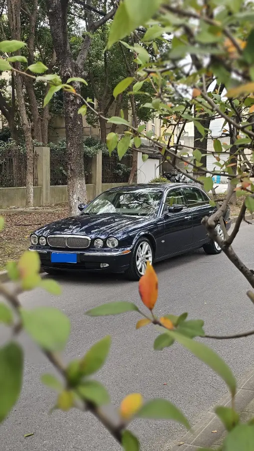 2007 Jaguar XJ 3.0L 244HP V6 6AT