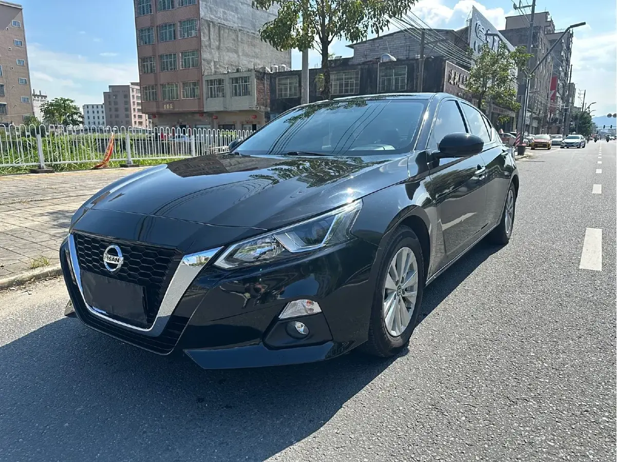 2020 Nissan Teana 2.0L 159HP L4 CVT