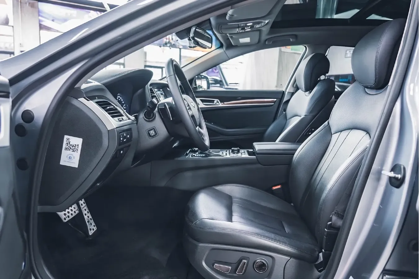 2015 Hyundai Cenesis 3.0L 257HP V6 8AT,autocango,china used car exporter,china ev exporter,chinese used car exporter,chinese used ev exporter