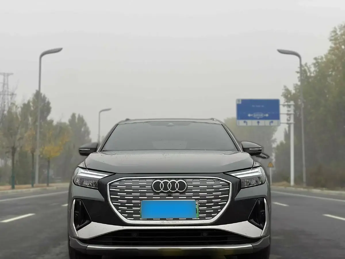 2023 Audi Q4 e-tron BEV 84.8KWH