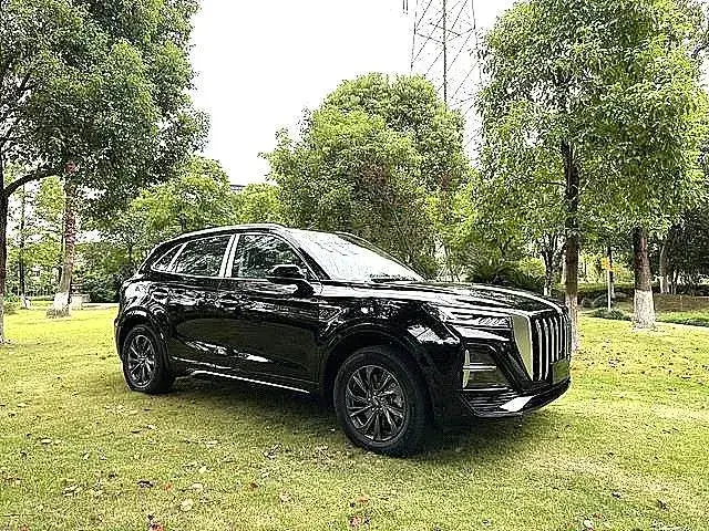 2023 HongQi HS5 2.0T 252HP L4 8AT