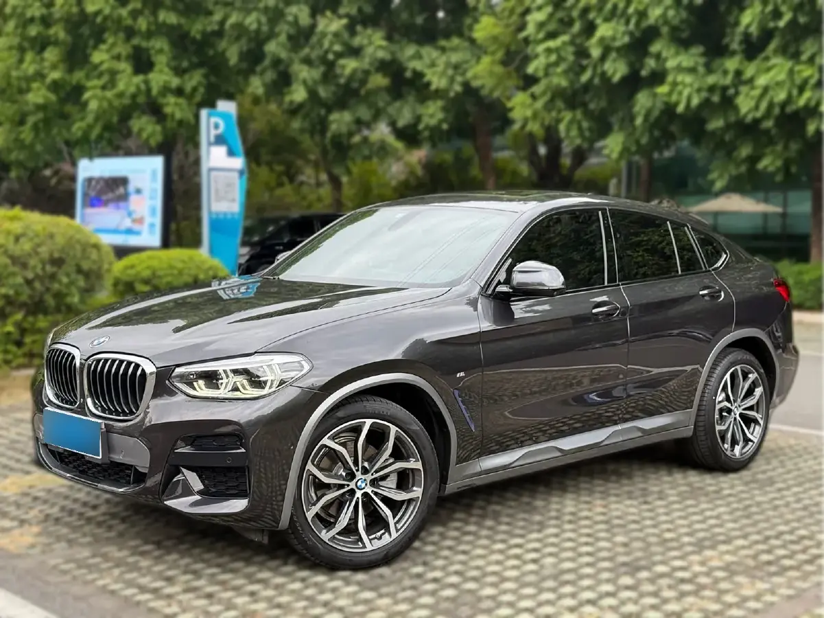 2020 BMW X4 2.0T 184HP L4 8AT
