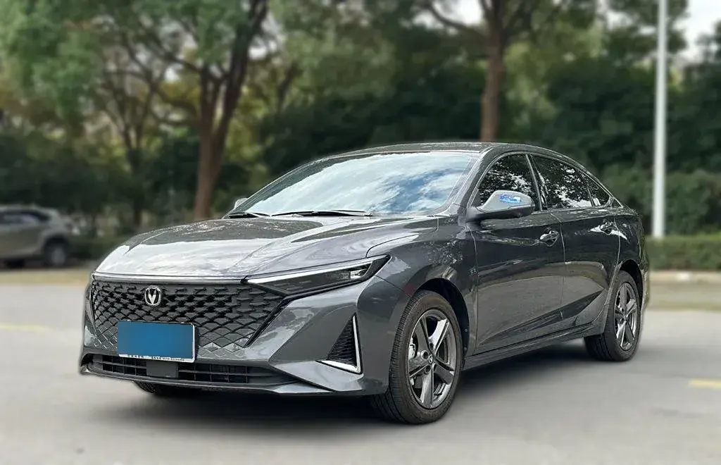 2021 ChangAn Raeton CC 1.5T 180HP L4 7DCT