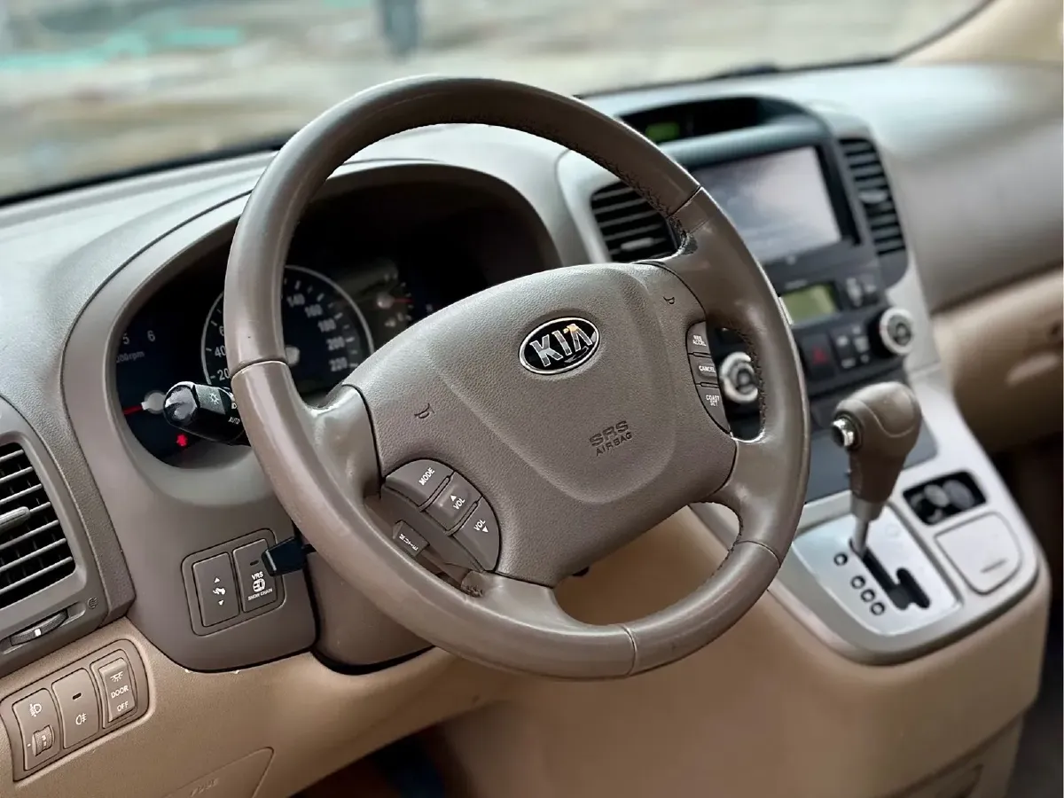 2013 Kia VQ 2.2T 197HP L4 6AT,autocango,china used car exporter,china ev exporter,chinese used car exporter,chinese used ev exporter