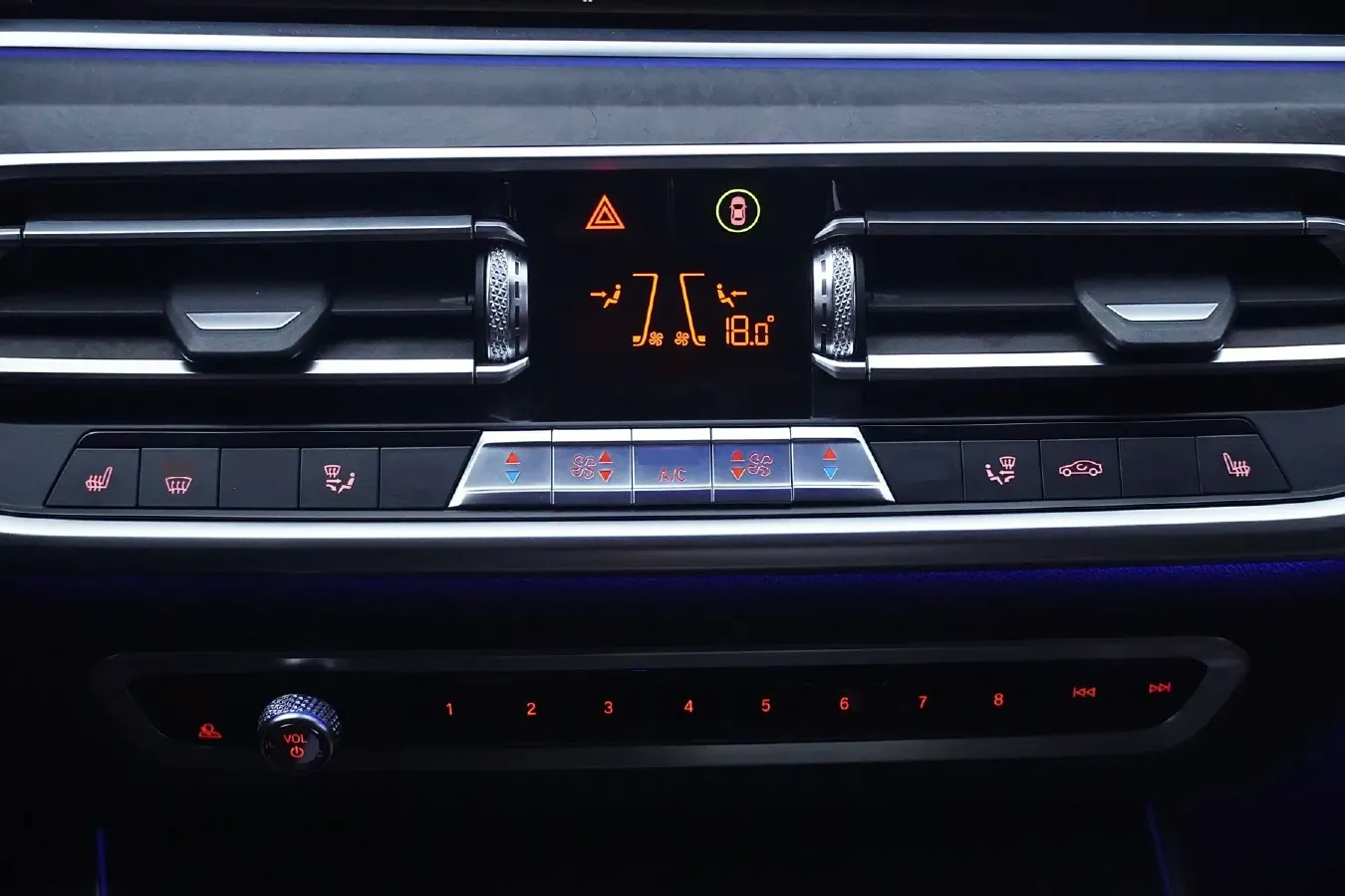 2020 BMW X5 3.0T 340HP L6 8AT,autocango,china used car exporter,china ev exporter,chinese used car exporter,chinese used ev exporter