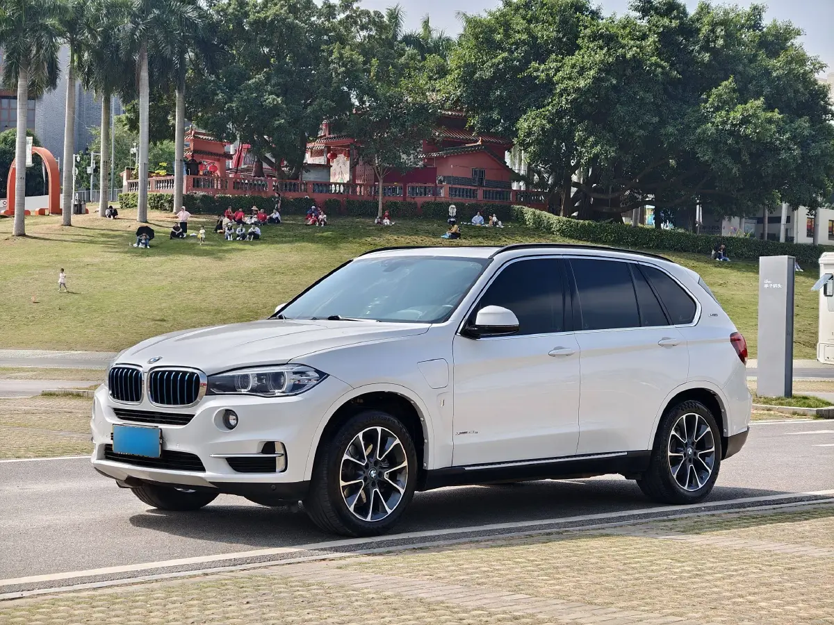 2017 BMW X5 2.0T 245HP L4 8AT PHEV 9KWH