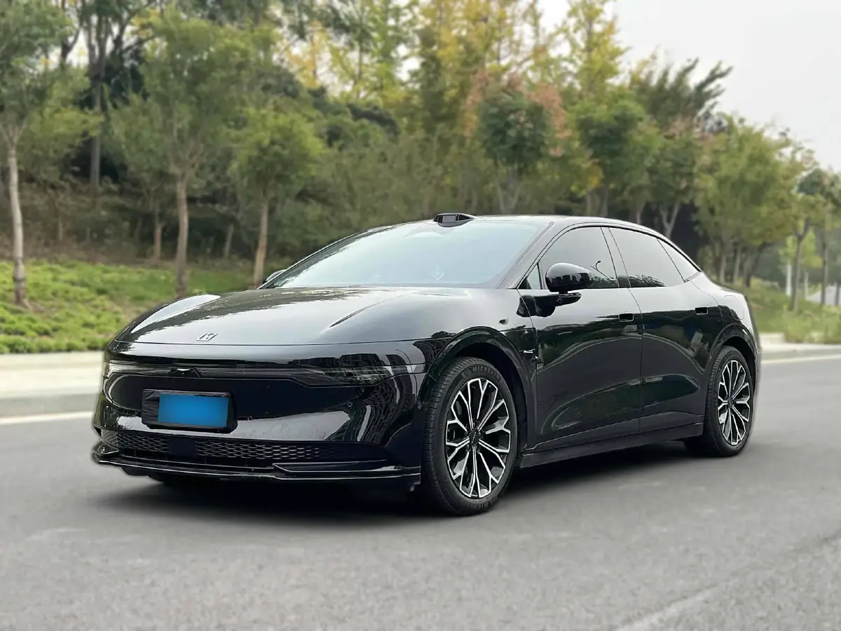 2024 Zeekr 007 BEV 75KWH