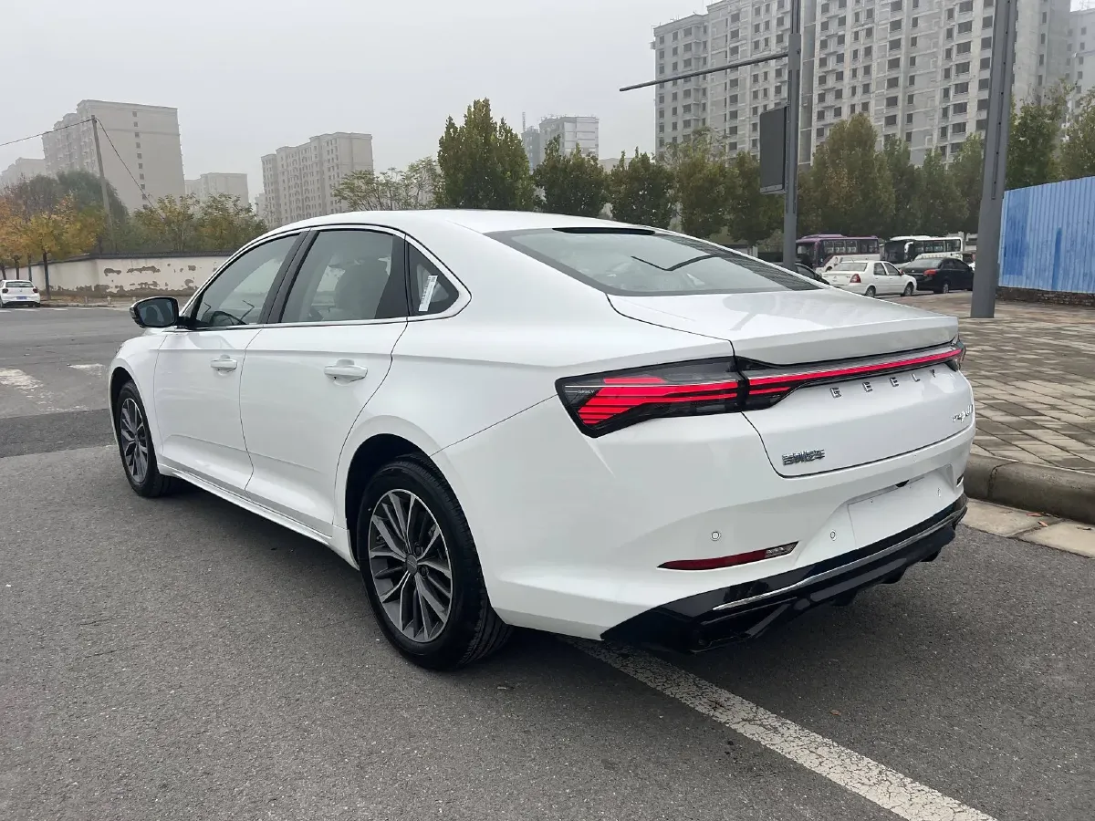 2024 Geely PrefaceL 1.5T 163HP L4 3DHT Hybrid,autocango,china used car exporter,china ev exporter,chinese used car exporter,chinese used ev exporter