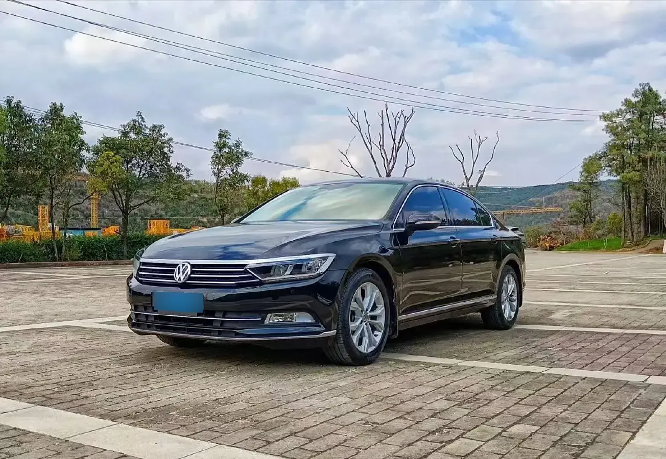 2019 Volkswagen Magotan 2.0T 186HP L4 7DCT