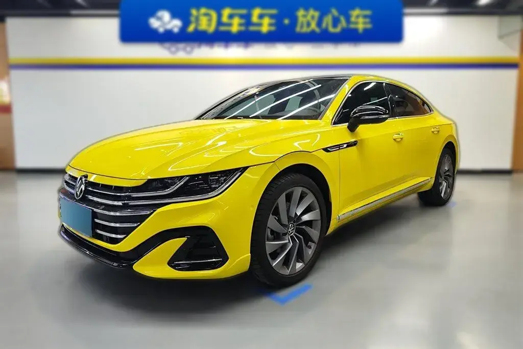 2023 Volkswagen CC 2.0T 220HP L4 7DCT