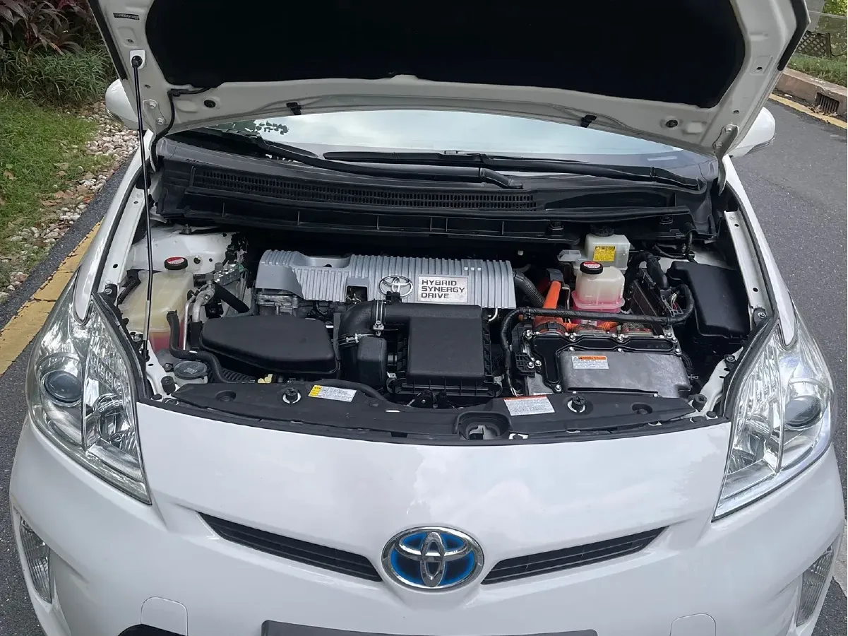 2012 Toyota Prius 1.8L 99HP L4 E-CVT Hybrid,autocango,china used car exporter,china ev exporter,chinese used car exporter,chinese used ev exporter