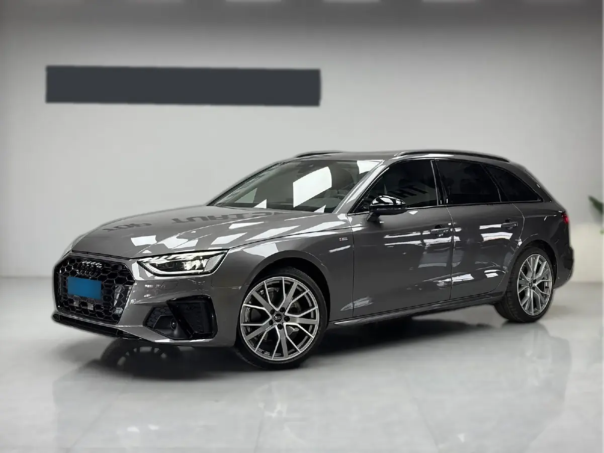 2021 Audi A4 2.0T 204HP L4 7DCT
