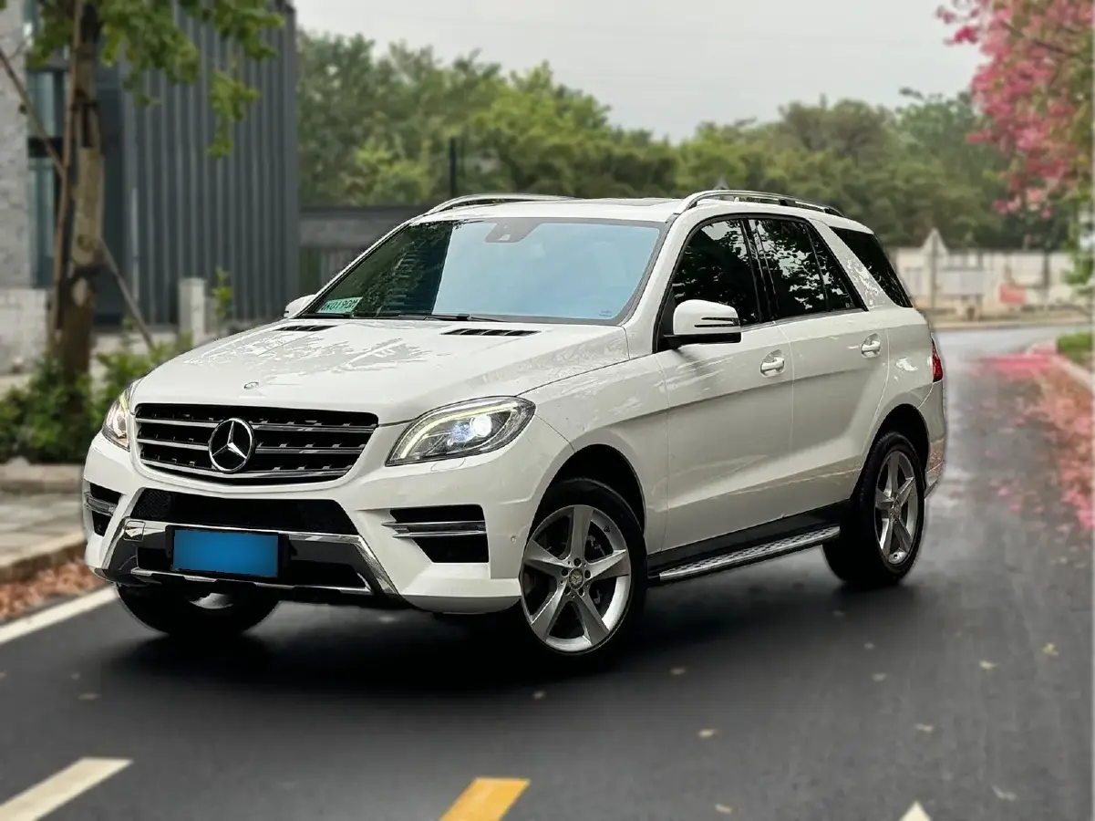 2015 Mercedes-Benz M Class 3.0T 272HP V6 7AT