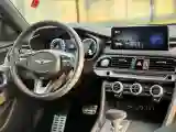 2023 Genesis G70 2.0T 245HP L4 8AT