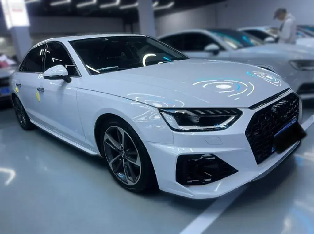 2020 Audi A4L 2.0T 190HP L4 7DCT