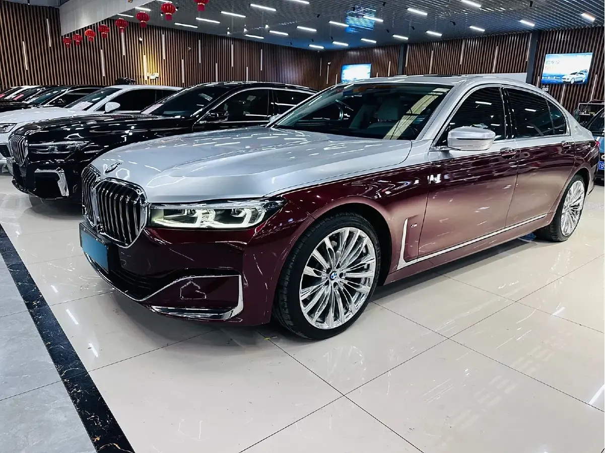 2019 BMW 7 Series 2.0T 265HP L4 8AT