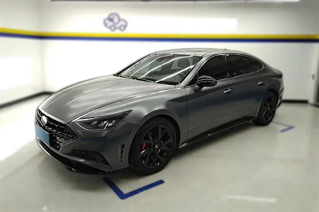 2022 Hyundai Sonata 2.0T 240HP L4 8AT