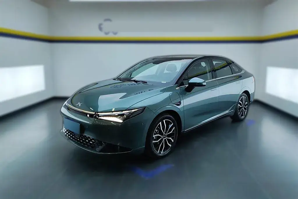 2024 Xpeng P5 BEV 55.4KWH