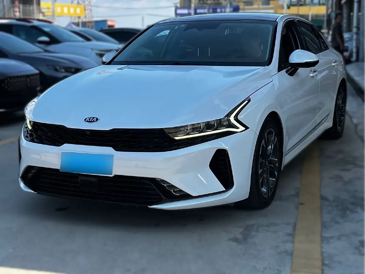 2021 Kia K5 1.5T 170HP L4 7DCT