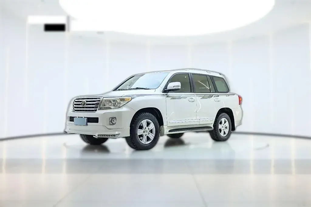 2015 Toyota Land Cruiser 4.0L 275HP V6 5AT