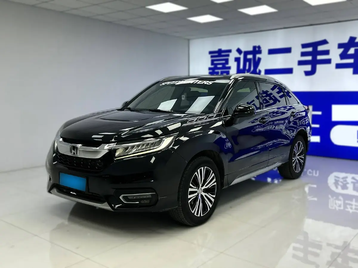 2017 Honda Avancier 2.0T 272HP L4 9AT