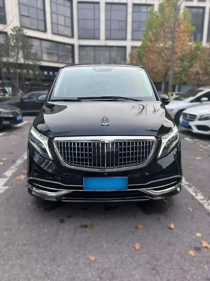 2022 Mercedes-Benz V Class 2.0T 211HP L4 9AT