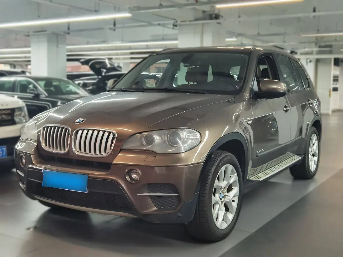 2011 BMW X5 3.0T 306HP L6 8AT