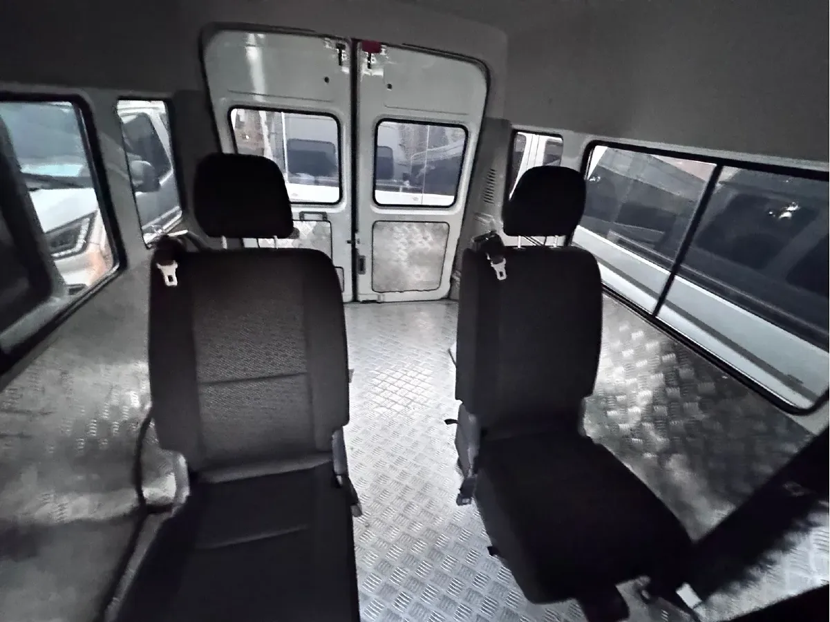 2023 Iveco DeYi 2.5T 122HP L4 5MT,autocango,china used car exporter,china ev exporter,chinese used car exporter,chinese used ev exporter