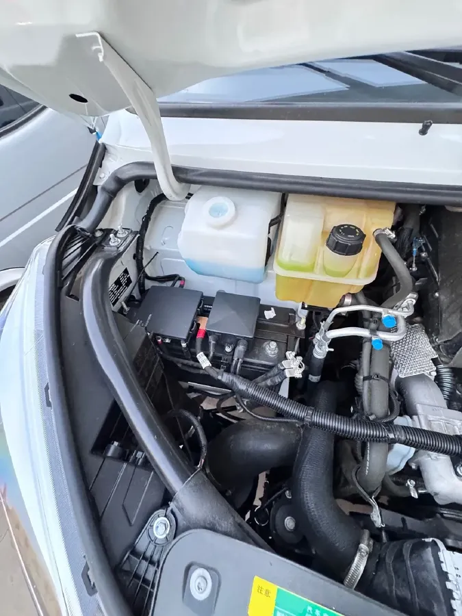 2023 Iveco DeYi 2.5T 122HP L4 5MT,autocango,china used car exporter,china ev exporter,chinese used car exporter,chinese used ev exporter